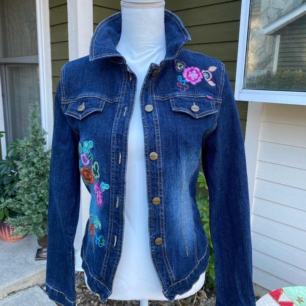 Yuka Jeans Embroidered Jean Jacket